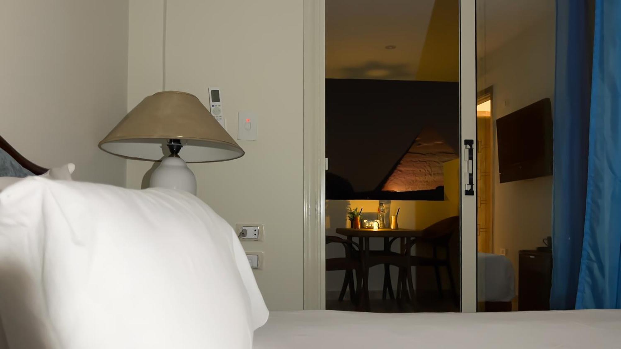 Giza Pyramids Inn Kafret el-Gabal Kültér fotó